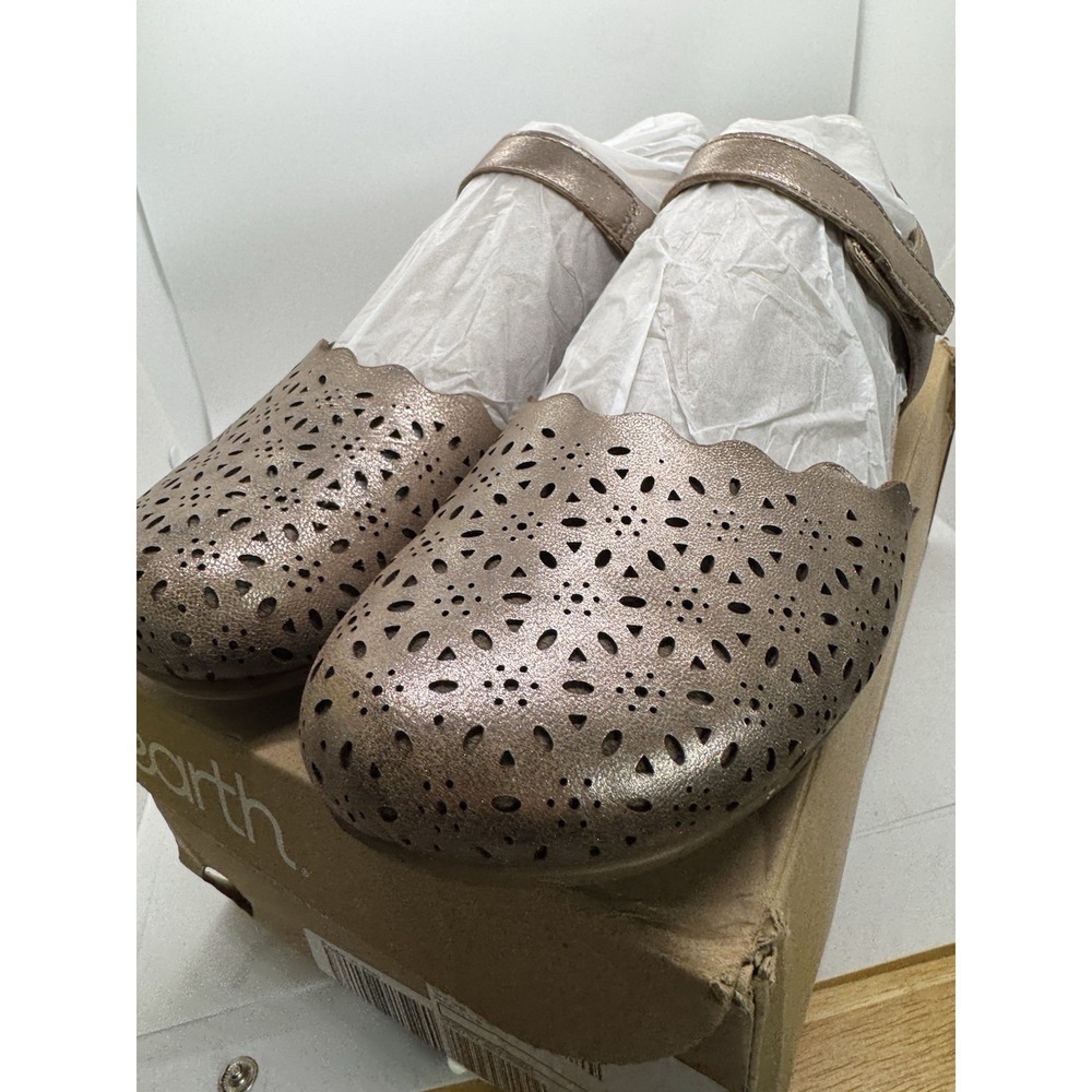 earth Leather Perforated Mary-Janes Brynn Pewter 11w New work Shoes Dress Shoes